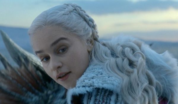 Cinegiornale.net il-trono-di-spade-emilia-clarke-difende-il-finale-della-serie-600x350 Il Trono di Spade: Emilia Clarke difende il finale della serie News Serie-tv  