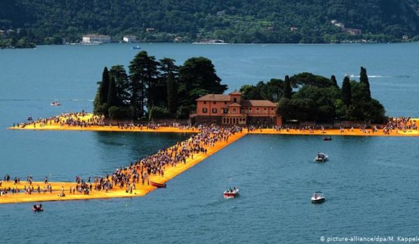 Cinegiornale.net christo-walking-on-water-600x350 Christo – Walking on Water News Trailers  