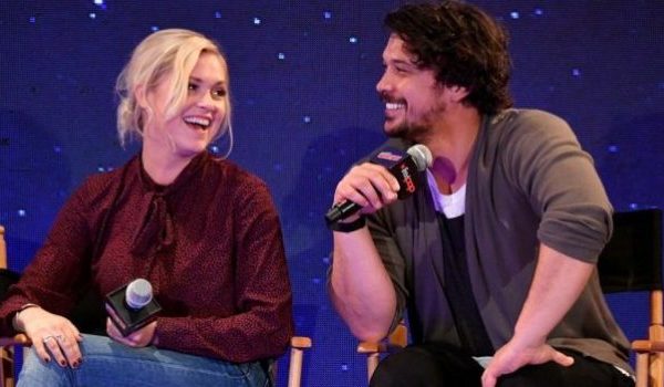 Cinegiornale.net the-100-eliza-taylor-e-bob-morley-si-sono-sposati-in-segreto-600x350 The 100: Eliza Taylor e Bob Morley si sono sposati in segreto News Serie-tv  