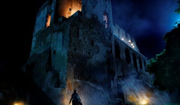 Cinegiornale.net luna-nera-le-prime-immagini-della-serie-originale-italiana-su-netflix-nel-2020-600x350 Luna Nera, le prime immagini della serie originale italiana su Netflix nel 2020 News Serie-tv  