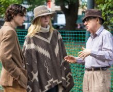 Cinegiornale.net un-giorno-di-pioggia-a-new-york-il-trailer-italiano-del-film-di-woody-allen-220x180 Un Giorno di Pioggia a New York: il trailer italiano del film di Woody Allen News  