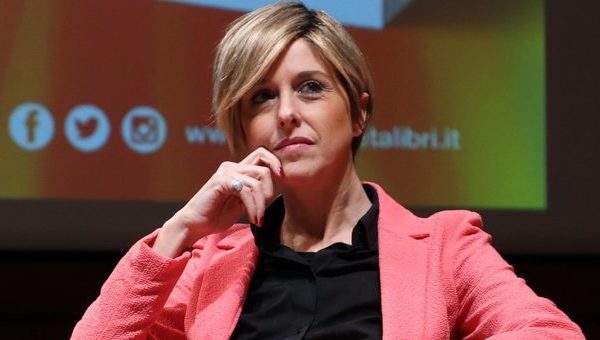 Cinegiornale.net addio-a-nadia-toffa-conduttrice-ed-inviata-del-programma-tv-le-iene-600x340 Addio a Nadia Toffa, conduttrice ed inviata del programma tv Le Iene News Serie-tv  