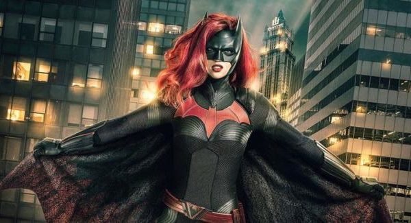Cinegiornale.net batwoman-un-nuovo-teaser-dellattesa-serie-sulla-cugina-di-bruce-wayne-600x325 Batwoman: un nuovo teaser dell’attesa serie sulla cugina di Bruce Wayne News Serie-tv  