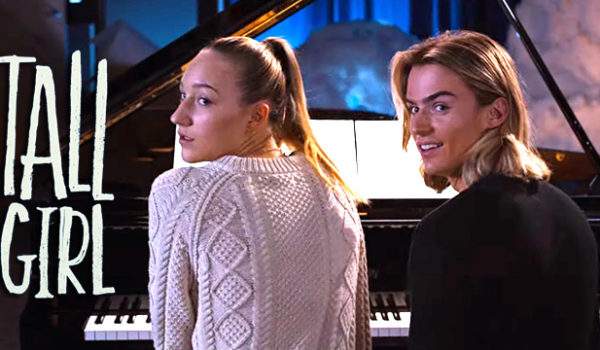 Cinegiornale.net tall-girl-recensione-del-film-originale-netflix-600x350 Tall Girl: recensione del film originale Netflix News Recensioni  