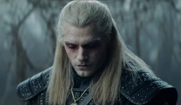 Cinegiornale.net the-witcher-geralt-di-rivia-e-pronto-ad-entrare-in-azione-con-la-sua-spada-foto-600x350 The Witcher: Geralt di Rivia è pronto ad entrare in azione con la sua spada [FOTO] News Serie-tv  