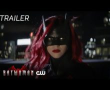 Cinegiornale.net batwoman-hush-e-magpie-entrano-in-azione-nel-nuovo-trailer-della-serie-dc-220x180 Batwoman: Hush e Magpie entrano in azione nel nuovo trailer della serie DC News Serie-tv  