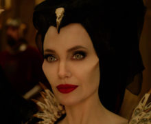 Cinegiornale.net maleficent-2-recensione-del-film-con-angelina-jolie-220x180 Maleficent 2: recensione del film con Angelina Jolie News Recensioni  