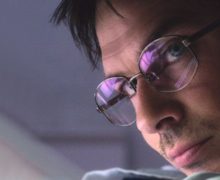 Cinegiornale.net v-wars-netflix-pubblica-il-trailer-ufficiale-della-nuova-serie-con-ian-somerhalder-220x180 V-Wars: Netflix pubblica il trailer ufficiale della nuova serie con Ian Somerhalder News Serie-tv  