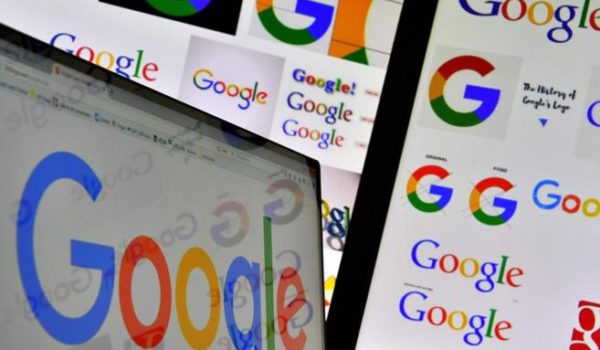 Cinegiornale.net donald-trump-svela-il-logo-ufficiale-della-space-force-ma-il-web-si-scatena-hanno-copiato-star-trek-600x350 Donald Trump svela il logo ufficiale della Space Force. Ma il web si scatena: «Hanno copiato Star Trek!» News Serie-tv  