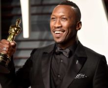Cinegiornale.net blade-mahershala-ali-mostra-una-nuova-immagine-delleroe-220x180 Blade: Mahershala Ali mostra una nuova immagine dell’eroe News  