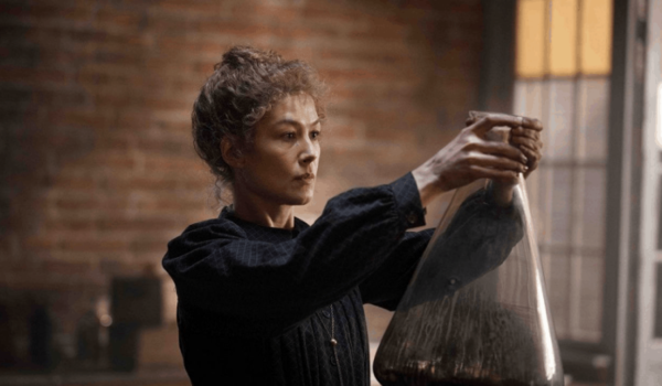 Cinegiornale.net marie-curie-il-trailer-del-biopic-con-protagonista-rosamund-pike-600x350 Marie Curie: il trailer del biopic con protagonista Rosamund Pike News  