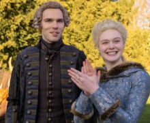 Cinegiornale.net the-great-2-hulu-rinnova-la-serie-satirica-con-elle-fanning-220x180 The Great 2: Hulu rinnova la serie satirica con Elle Fanning News  