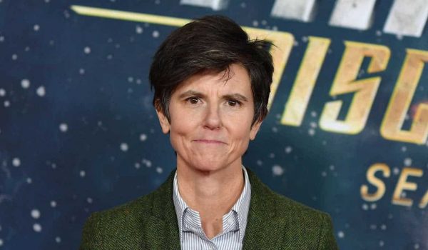 Cinegiornale.net army-of-the-dead-tig-notaro-sostituisce-chris-delia-nel-film-di-zack-snyder-600x350 Army of the Dead: Tig Notaro sostituisce Chris D’Elia nel film di Zack Snyder News  