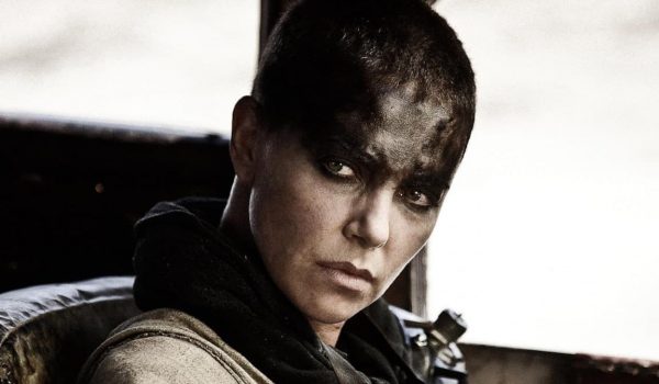 Cinegiornale.net charlize-theron-il-video-in-cui-lattrice-si-rasa-per-mad-max-fury-road-600x350 Charlize Theron: il video in cui l’attrice si rasa per Mad Max Fury Road News  