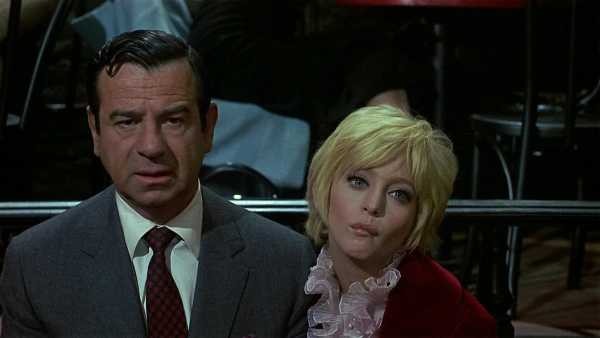 Cinegiornale.net stasera-in-tv-fiore-di-cactus-commedia-con-walter-matthau-e-ingrid-bergman Stasera in tv | Fiore di Cactus, commedia con Walter Matthau e Ingrid Bergman News  