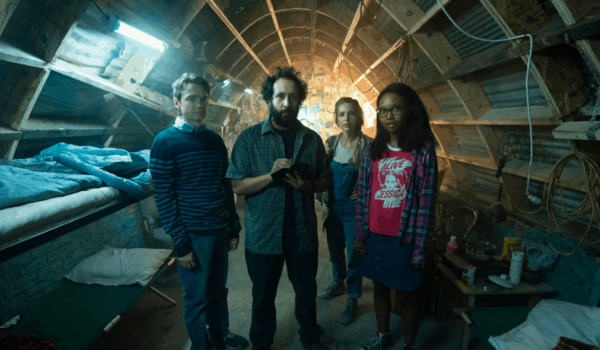 Cinegiornale.net utopia-un-nuovo-trailer-svela-la-data-di-uscita-della-serie-amazon-600x350 Utopia: un nuovo trailer svela la data di uscita della serie Amazon News  