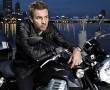 Cinegiornale.net ewan-mcgregor-tra-viaggi-in-moto-e-grandi-eroi-romantici-220x180 Ewan McGregor | Tra viaggi in moto e grandi eroi romantici News  