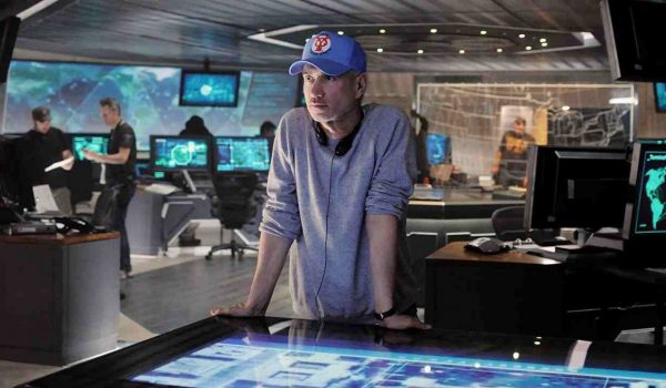 Cinegiornale.net moonfall-il-primo-ciak-del-disaster-movie-diretto-da-roland-emmerich-600x350 Moonfall | il primo ciak del disaster movie diretto da Roland Emmerich Cinema News  