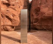 Cinegiornale.net 2001-odissea-nello-spazio-nello-utah-compare-un-misterioso-monolite-220x180 2001: Odissea nello spazio – Nello Utah compare un misterioso monolite News  