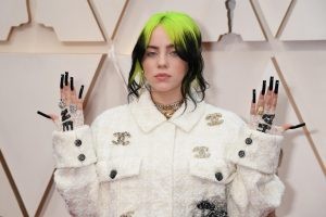 Cinegiornale.net billie-eilish-debutta-nel-mondo-delle-serie-tv-ecco-il-nuovo-progetto-della-celebre-popstar Billie Eilish debutta nel mondo delle serie tv: ecco il nuovo progetto della celebre popstar News Serie-tv  