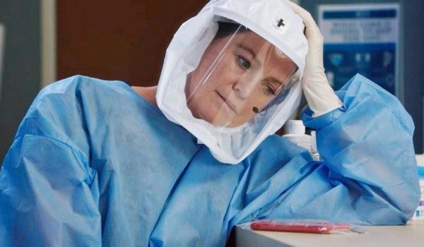 Cinegiornale.net greys-anatomy-17-riparte-alla-grande-600x350 Grey’s Anatomy 17 riparte alla grande News Serie-tv  