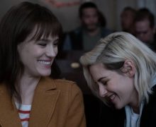 Cinegiornale.net happiest-season-il-trailer-del-film-natalizio-con-kristen-stewart-220x180 Happiest Season: il trailer del film natalizio con Kristen Stewart News  
