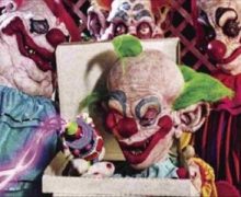 Cinegiornale.net killer-klowns-from-outer-space-netflix-realizzera-il-sequel-del-film-horror-220x180 Killer Klowns From Outer Space | Netflix realizzerà il sequel del film horror? Cinema News  