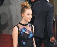Cinegiornale.net saoirse-ronan-vorrei-essere-il-villain-in-un-film-di-james-bond-220x180 Saoirse Ronan: “Vorrei essere il villain in un film di James Bond” News  