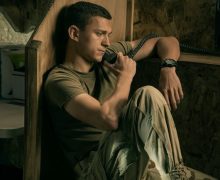 Cinegiornale.net cherry-il-nuovo-poster-del-film-dei-fratelli-russo-con-tom-holland-220x180 Cherry: il nuovo poster del film dei fratelli Russo con Tom Holland News  