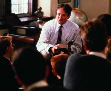 Cinegiornale.net lattimo-fuggente-il-film-piu-amato-di-robin-williams-220x180 L’attimo fuggente: il film più amato di Robin Williams Curiosità News  