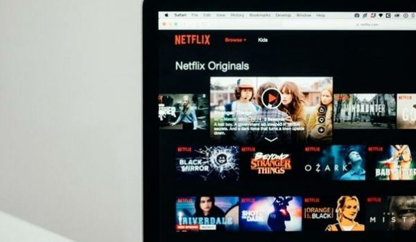 Cinegiornale.net netflix-le-nuove-uscite-di-febbraio-2021-sulla-piattaforma-600x350 Netflix: le nuove uscite di febbraio 2021 sulla piattaforma News  
