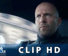 Cinegiornale.net fast-furious-hobbs-shaw-disponibili-due-nuove-clip-tratte-dal-film-con-johnson-e-statham-220x180 Fast & Furious &ndash; Hobbs & Shaw, disponibili due nuove clip tratte dal film con Johnson e Statham Cinema News  