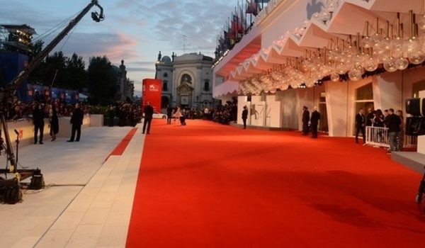 Cinegiornale.net italia-europa-innovazione-e-prospettive-dellaudiovisivo-dal-punto-di-vista-di-hollywood-a-venezia-76-31-8-19-600x350 ITALIA, EUROPA, INNOVAZIONE E PROSPETTIVE DELL’AUDIOVISIVO DAL PUNTO DI VISTA DI HOLLYWOOD A VENEZIA 76 (31/8/19) News  