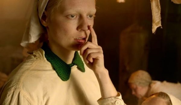 Cinegiornale.net la-ragazza-dautunno-recensione-del-film-russo-candidato-agli-oscar-2020-600x350 La ragazza d’autunno: recensione del film russo candidato agli Oscar 2020 News Recensioni  