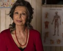 Cinegiornale.net la-vita-davanti-a-se-sophia-loren-e-la-protagonista-del-nuovo-film-netflix-220x180 La vita davanti a sé: Sophia Loren è la protagonista del nuovo film Netflix News  