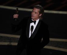 Cinegiornale.net oscar-2020-brad-pitt-migliore-attore-non-protagonista-220x180 Oscar 2020 | Brad Pitt migliore attore non protagonista Cinema News  