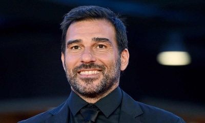 Cinegiornale.net perche-edoardo-leo-ha-deciso-di-fare-lattore-non-era-il-suo-sogno-ce-di-mezzo-un-prete Perchè Edoardo Leo ha deciso di fare l’attore: non era il suo sogno | C’è di mezzo un prete Gossip News  