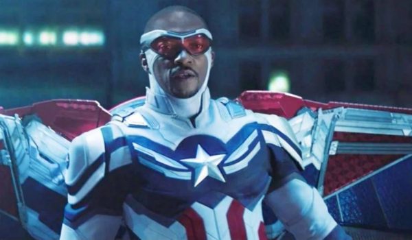 Cinegiornale.net captain-america-4-le-foto-dal-set-mostrano-il-nuovo-costume-di-sam-wilson-600x350 Captain America 4: le foto dal set mostrano il nuovo costume di Sam Wilson News  