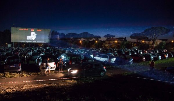 Cinegiornale.net drive-in-quando-il-cinema-era-a-cielo-aperto-i-ricordi-e-le-proposte-di-francesco-rutelli-a-repubblica-600x350 Drive in, quando il cinema era a cielo aperto. I ricordi (e le proposte) di Francesco Rutelli a “Repubblica” Cinema News  