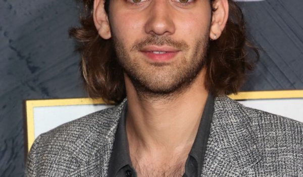Cinegiornale.net il-signore-degli-anelli-un-altro-attore-si-e-unito-al-cast-della-serie-amazon-e-sara-uno-dei-protagonisti-600x350 Il Signore degli Anelli: un altro attore si è unito al cast della serie Amazon. E sarà uno dei protagonisti News Serie-tv  