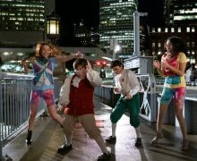 Cinegiornale.net lultimo-colpo-di-mamma-recensione-della-commedia-targata-netflix-220x180 L’ultimo colpo di mamma: recensione della commedia targata Netflix News Recensioni  