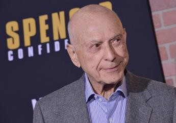 Cinegiornale.net alan-arkin-vincitore-delloscar-grazie-a-little-miss-sunshine-e-morto-a-89-anni Alan Arkin, vincitore dell’Oscar grazie a Little Miss Sunshine, è morto a 89 anni News  