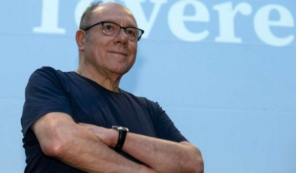 Cinegiornale.net carlo-verdone-che-trionfo-il-premio-speciale-per-vita-da-carlo-600x350 Carlo Verdone, che trionfo: il premio speciale per Vita da Carlo Gossip News  