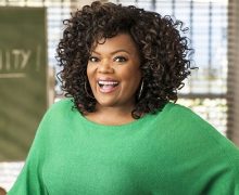 Cinegiornale.net community-yvette-nicole-brown-il-film-si-fara-al-100-220x180 Community, Yvette Nicole Brown: “il film si farà al 100%” News  