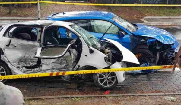 Cinegiornale.net incidente-roma-ore-cruciali-picco-di-follower-i-profili-degli-youtuber-volano-600x350 Incidente Roma, ore cruciali: picco di follower | I profili degli YouTuber volano News  