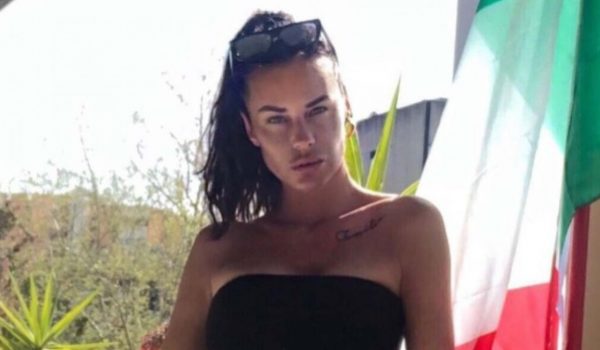 Cinegiornale.net antonella-mosetti-esplode-una-vita-di-me-lo-sfogo-improvviso-spiazza-tutti-600x350 Antonella Mosetti esplode: “Una vita di me***” | Lo sfogo improvviso spiazza tutti Gossip News  