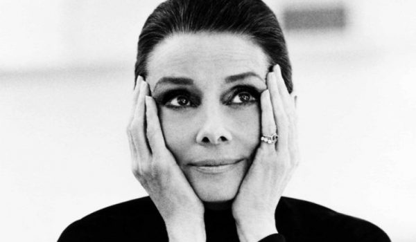 Cinegiornale.net audrey-hepburn-in-arrivo-la-serie-sullattrice-scritta-da-jacqueline-hoyt-600x350 Audrey Hepburn: in arrivo la serie sull’attrice scritta da Jacqueline Hoyt News Serie-tv  