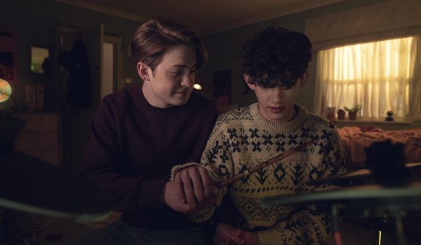 Cinegiornale.net heartstopper-nick-e-charlie-sono-ufficialmente-una-coppia-nel-nuovo-trailer-della-seconda-stagione-600x350 Heartstopper, Nick e Charlie sono ufficialmente una coppia nel nuovo trailer della seconda stagione News  
