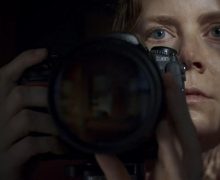 Cinegiornale.net la-donna-alla-finestra-netflix-annuncia-la-data-di-uscita-del-film-1-220x180 La donna alla finestra: Netflix annuncia la data di uscita del film News  