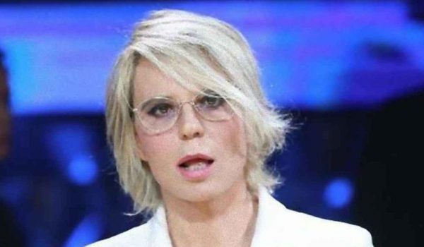 Cinegiornale.net maria-de-filippi-e-ufficiale-sbarchera-nella-famosissima-serie-tv-600x350 Maria De Filippi, é ufficiale: sbarcherà nella famosissima serie tv Gossip News  